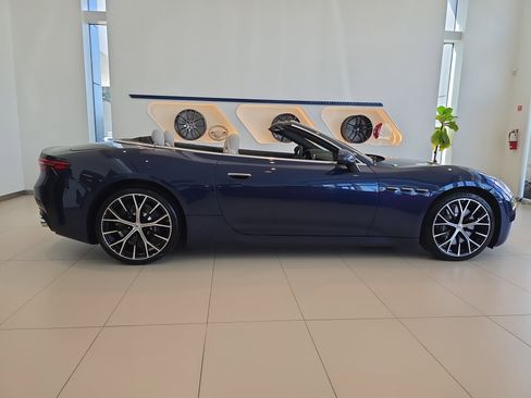 New 2026 Maserati GranCabrio Modena image 4