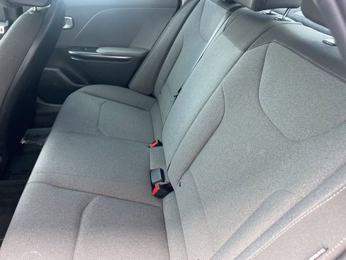 Used 2025 Kia K4 LXS image 34