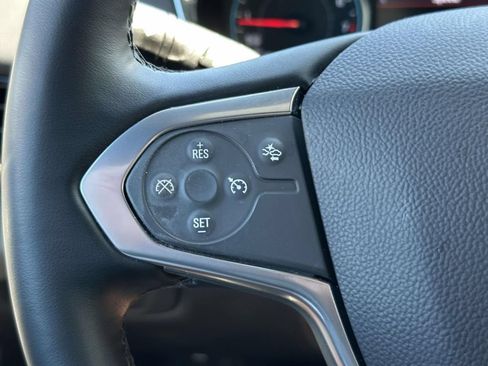 Used 2023 Chevrolet Traverse LT w/ LPO, Floor Liner Package AWD/4WD image 28