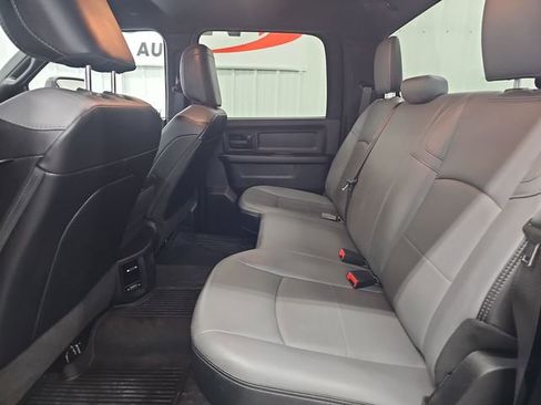 Used 2024 RAM 3500 Tradesman w/ Chrome Appearance Group AWD/4WD image 21