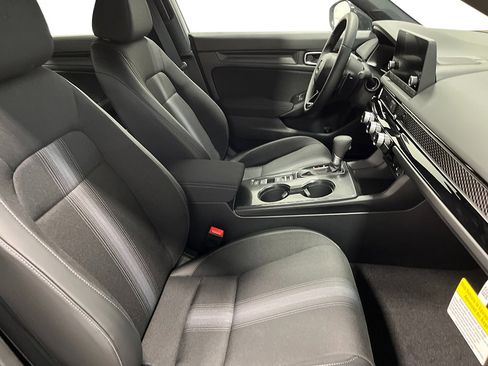 New 2026 Honda Civic Sport image 24