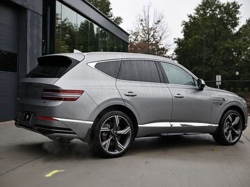 Certified 2026 Genesis GV80 3.5T Prestige image 7