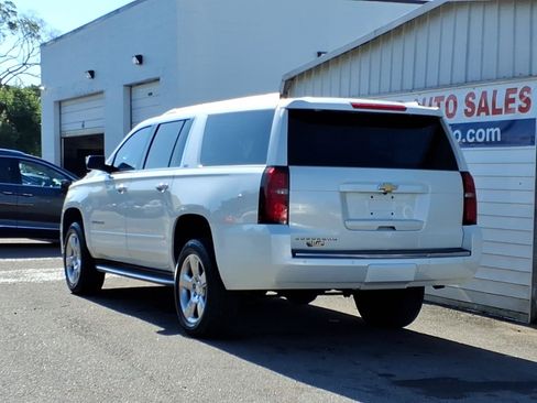 Used 2015 Chevrolet Suburban LTZ AWD/4WD image 3
