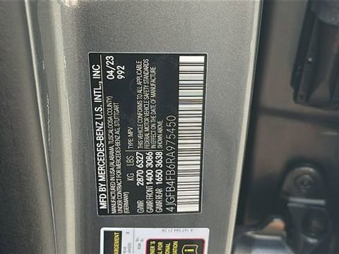 Used 2024 Mercedes-Benz GLE 350 4MATIC image 32