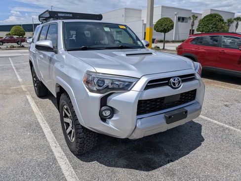 Used 2021 Toyota 4Runner TRD Off-Road AWD/4WD image 1