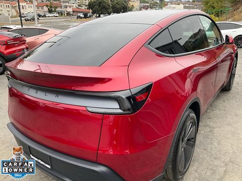 Used 2026 Tesla Model Y 2WD image 87