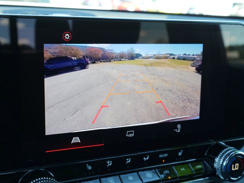 Certified 2023 GMC Canyon Elevation w/ Convenience Package image 28