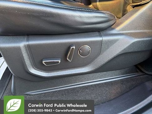 Used 2018 Ford F250 Lariat w/ Lariat Value Package image 26