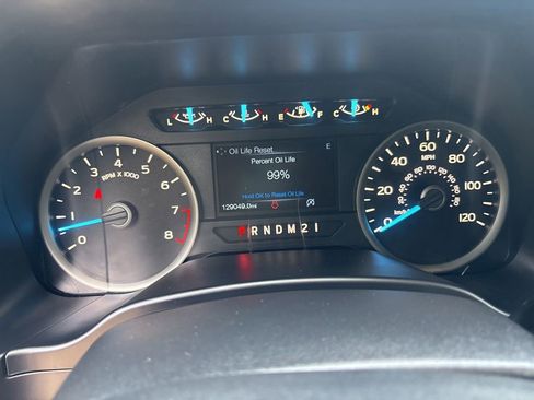 Used 2018 Ford F150 XLT w/ Trailer Tow Package AWD/4WD image 29