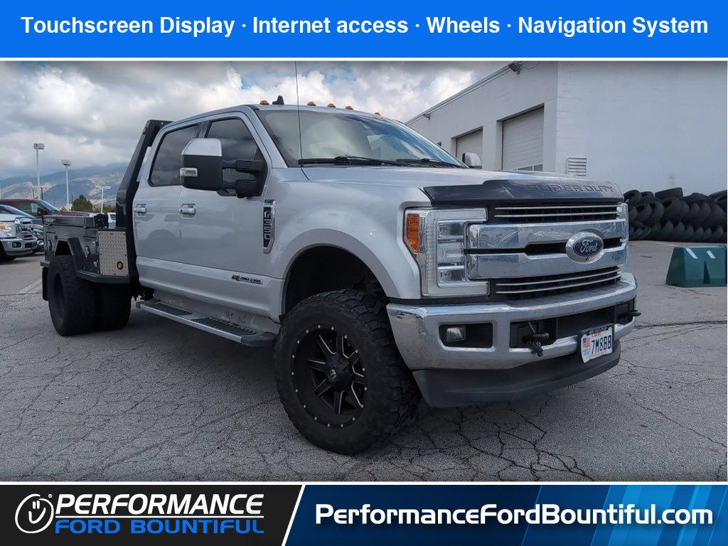 Used 2019 Ford F350 Lariat w/ Lariat Ultimate Package AWD/4WD image 1