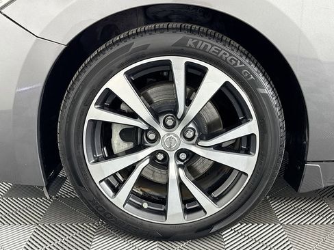 Used 2016 Nissan Maxima Platinum FWD image 34