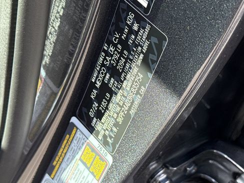 Certified 2024 Kia Forte LXS image 22