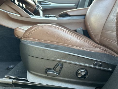 Used 2018 Alfa Romeo Stelvio Ti Sport image 20