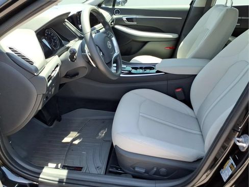 Used 2023 Hyundai Sonata SEL w/ Cargo Package FWD image 13
