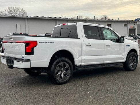 Used 2024 Ford F150 Lightning Lariat image 3