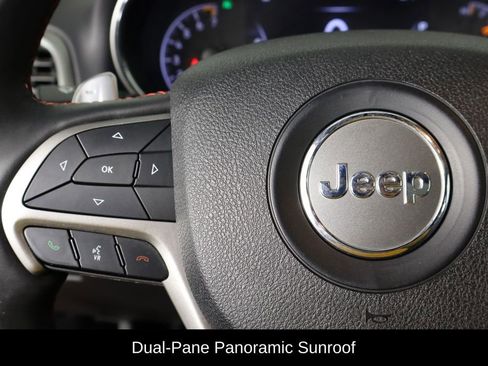 Used 2018 Jeep Grand Cherokee Trailhawk w/ Trailhawk Luxury Group image 8