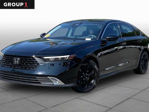 Used 2023 Honda Accord EX image 1