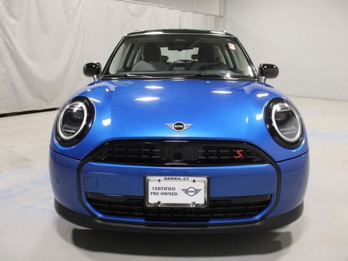 Certified 2025 MINI Cooper S image 4