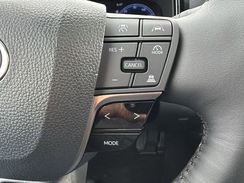 New 2026 Toyota Camry XLE image 25