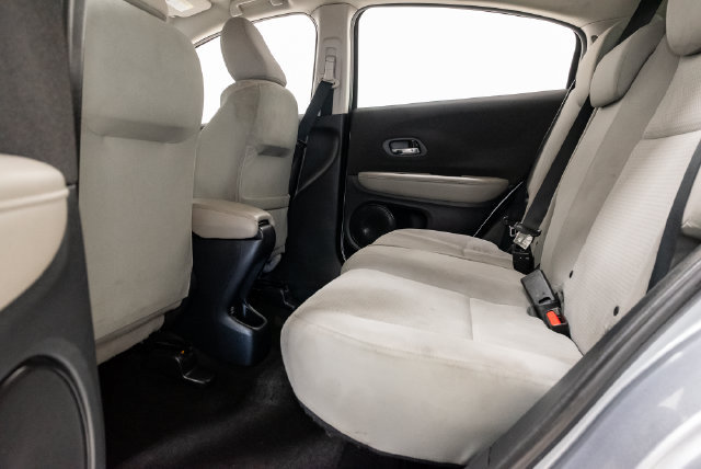 Used 2021 Honda HR-V LX image 23