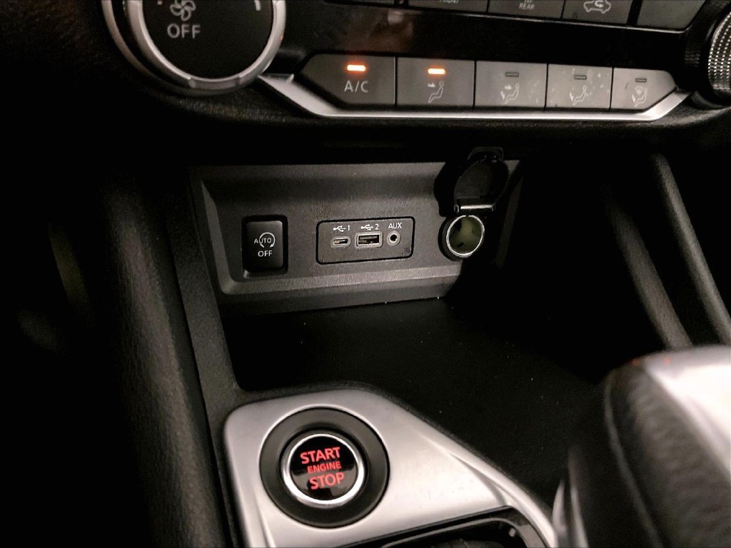 Certified 2024 Nissan Sentra SV FWD image 26