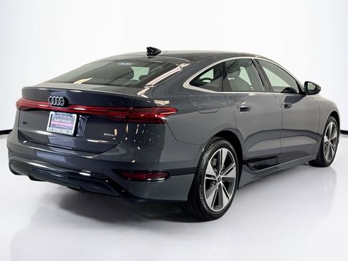 Used 2025 Audi A6 e-tron Premium Plus w/ Premium Plus image 5