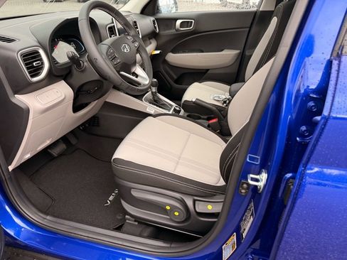 New 2026 Hyundai Venue SEL image 9