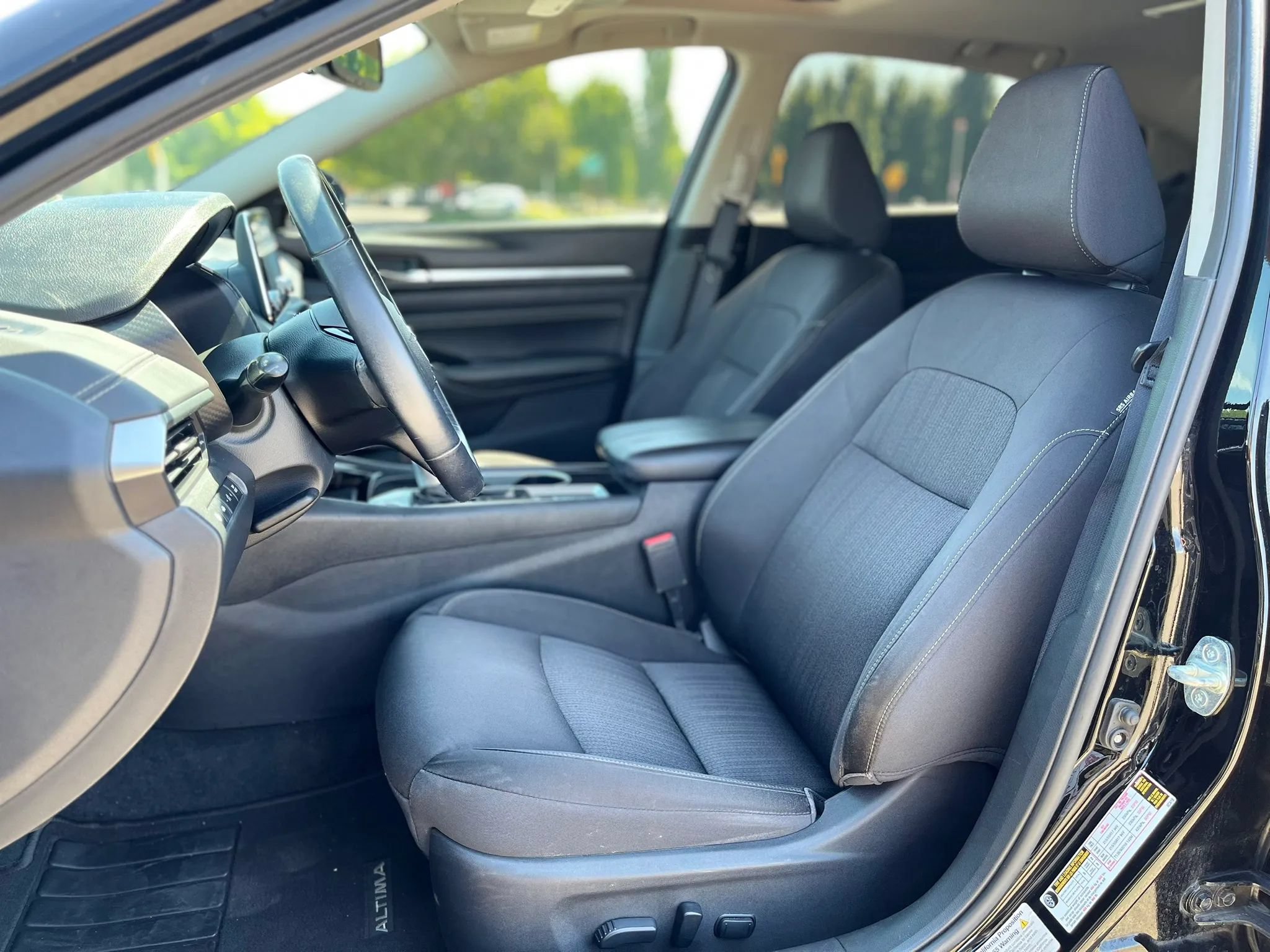 Used 2020 Nissan Altima 2.5 SV AWD/4WD image 10