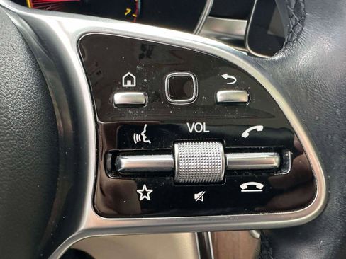 Certified 2022 Mercedes-Benz GLC 300 4MATIC image 20