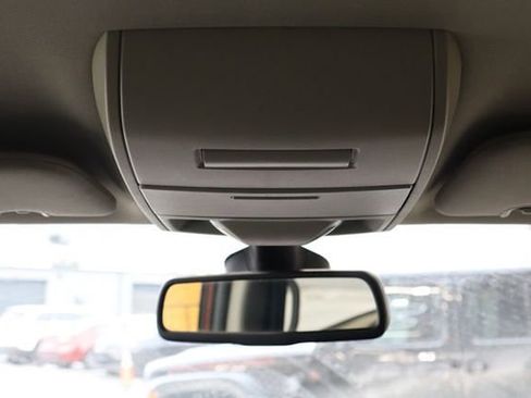 Used 2019 Dodge Grand Caravan SE image 28