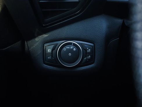 Used 2017 Ford Escape Titanium image 15