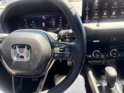 Used 2025 Honda Accord Sport image 14