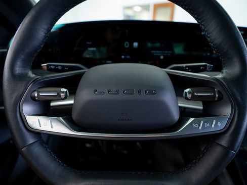 Used 2024 Lucid Air Touring image 34