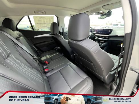 New 2026 Buick Envision Avenir image 18