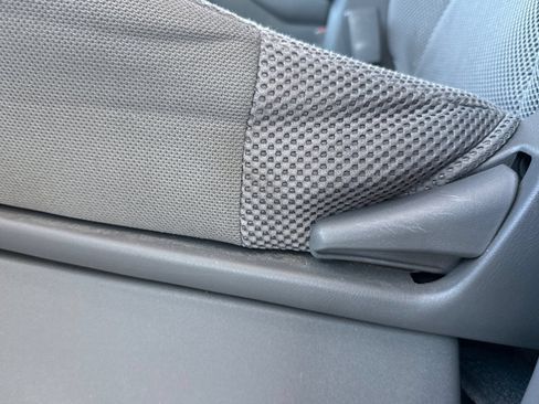 Used 2019 Nissan Frontier SV RWD image 18
