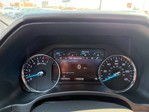 Used 2019 Ford Expedition Limited w/ Equipment Group 302A AWD/4WD image 22