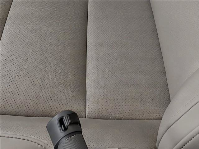 Used 2017 Toyota Highlander Limited Platinum w/ Protection Package #3 AWD/4WD image 18