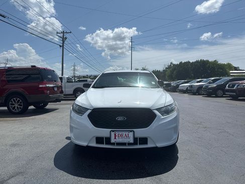 Used 2017 Ford Taurus Police Interceptor w/ Ready For The Road Package FWD image 2