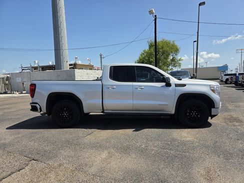 Used 2022 GMC Sierra 1500 Elevation w/ LPO, Elevation Black Package RWD image 6