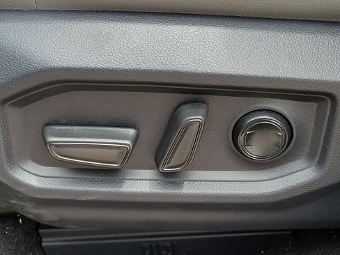 Used 2025 Toyota Sequoia Limited AWD/4WD image 13