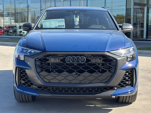 New 2026 Audi RS Q8 performance image 2