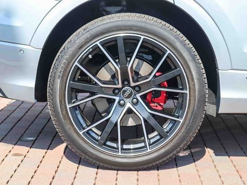 Used 2023 Audi Q8 Premium Plus AWD/4WD image 8