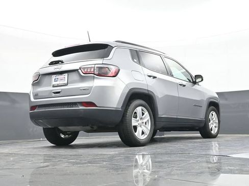 Used 2022 Jeep Compass Latitude FWD image 45