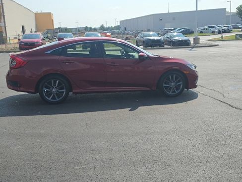 Used 2019 Honda Civic EX image 8