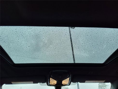 Used 2022 BMW 540i w/ Premium Package image 20