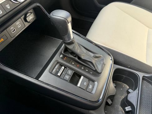 Used 2023 Honda CR-V EX image 17