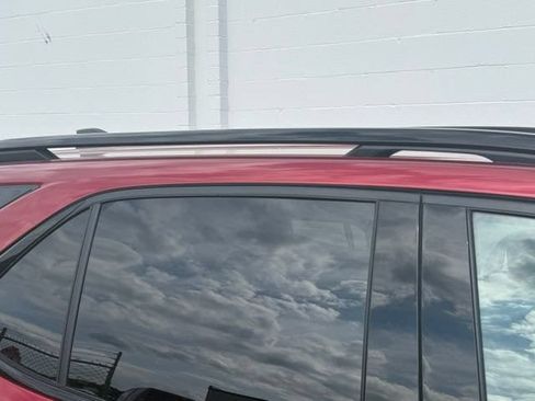 Used 2022 Chevrolet Equinox RS w/ RS Leather Package FWD image 13