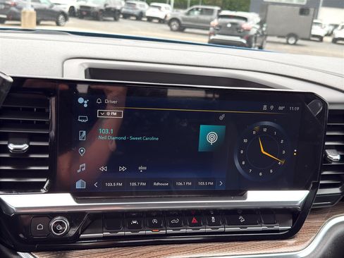 Certified 2023 Chevrolet Silverado 1500 LT AWD/4WD image 20