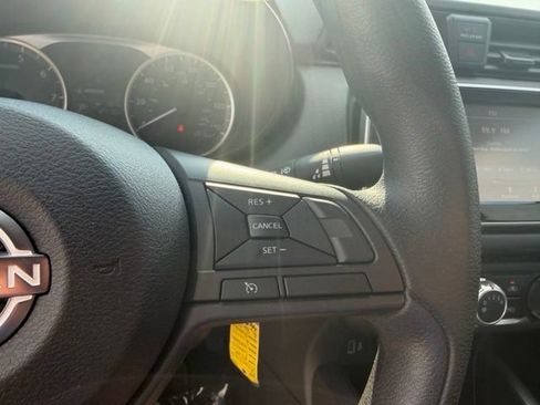 Used 2025 Nissan Versa S w/ Trunk Package FWD image 21