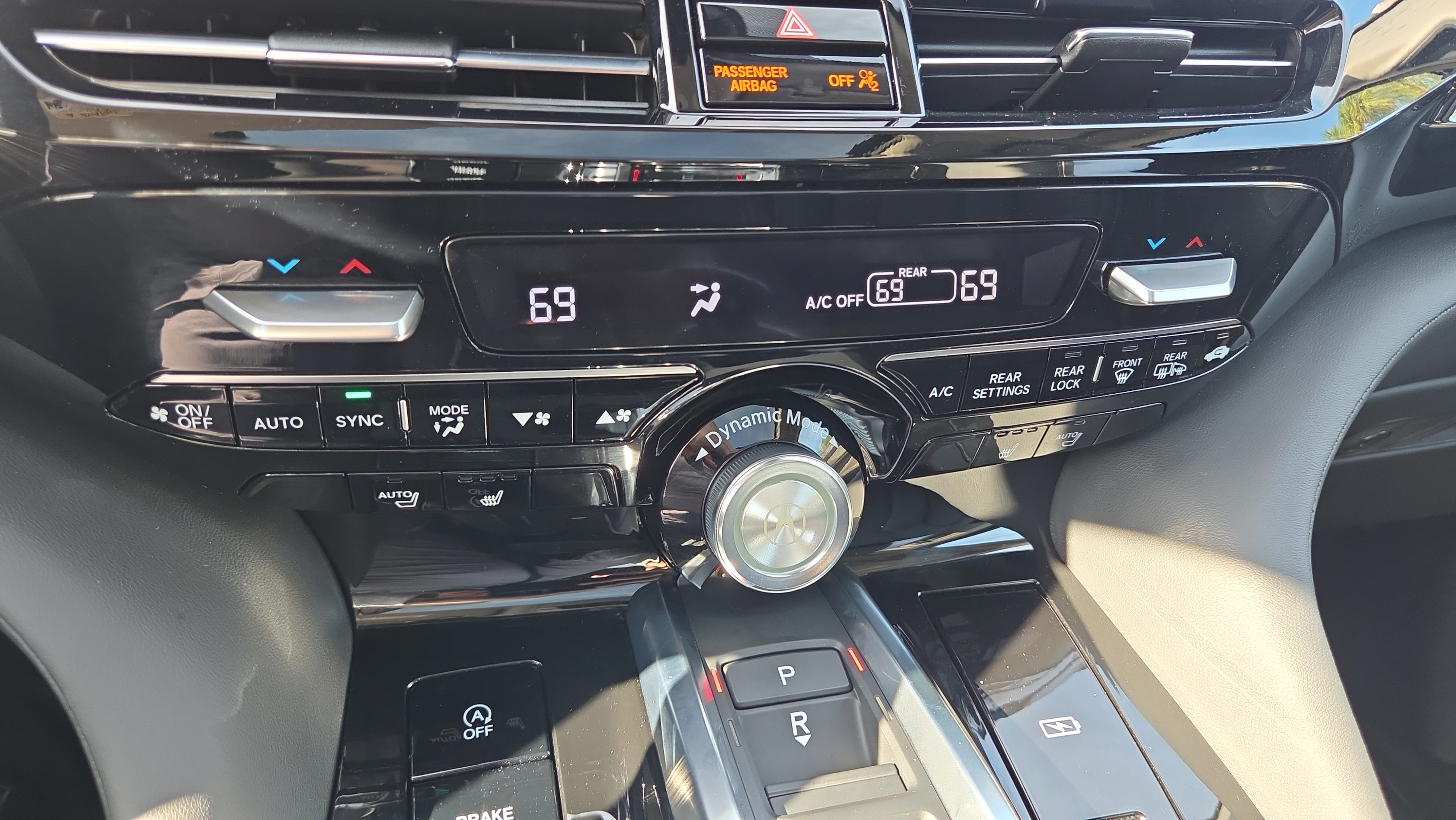 Certified 2026 Acura MDX w/ Technology Package FWD image 30